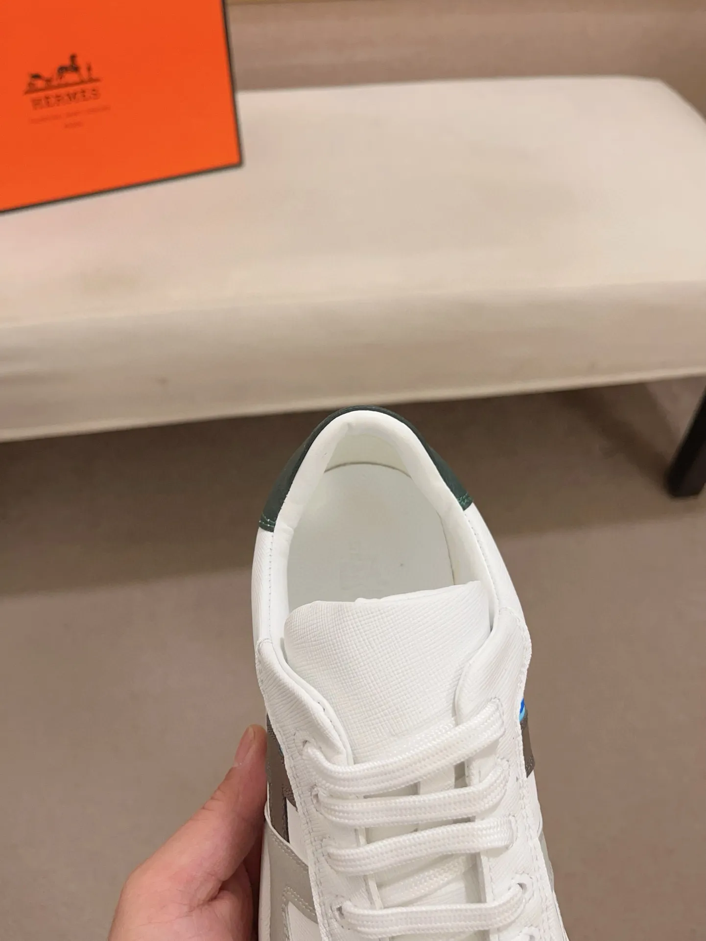 Men's clothing and shoes💰: 400💰《HERMES》【Classic Original Version】Hermès; Top 🔝 Purchasing Agency 🔍🔍Men's latest 🇺🇸 counter sales simultaneously, original ▲▲cowhide imported from Italy ▲▲Exquisite workmanship (Italian 🇮🇹Imported water-dyed 🐂cowhide lining) sole: original sole provided by the original factory, ⚠️exclusive double-layer activity·TPR·rubber·combined molded outsole; Code number: 38-44 (45/46 can be customized, non-refundable)